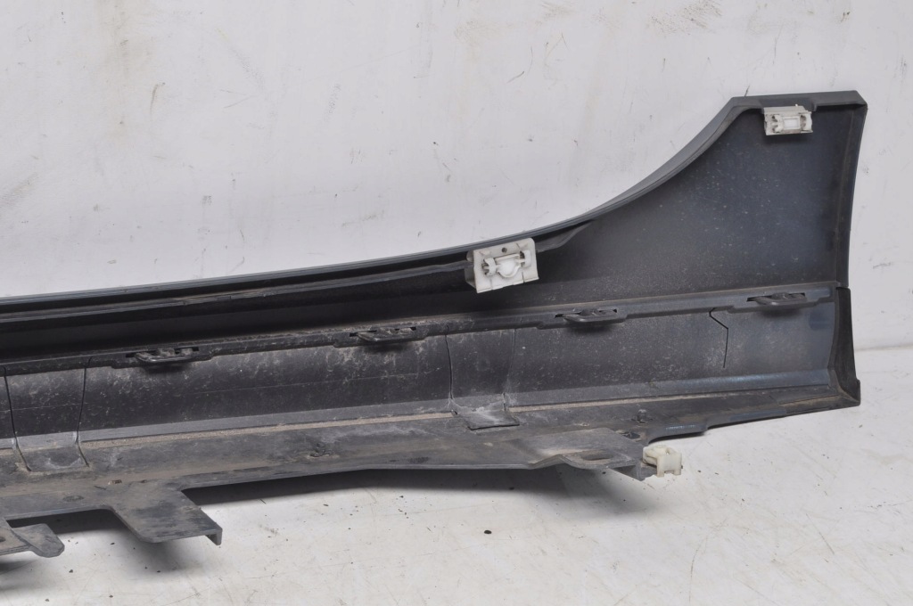 Bmw f44 gran купе накладка поріг права m-pakiet 8075466 Недорого