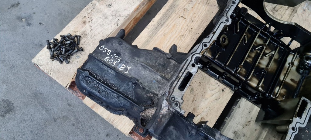 A6 c6 рестайлинг  корпус основание поддон масла масляная 3.0 tdi 059103602d с Разборки