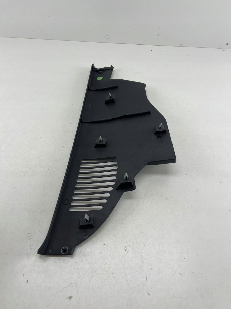 Porsche cayman 987 2006 накладка стійка b верхній 98755519000 в Україні