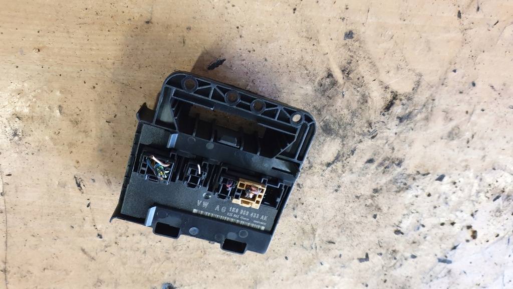 фото №1, Vw golf v модуль блок управления