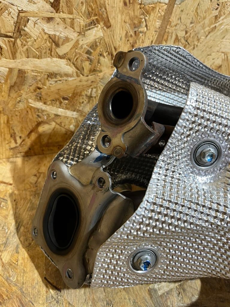 фото №11, Катализатор + датчик + защита toyota yaris cross 1.5 гибрид 23r новый orygin