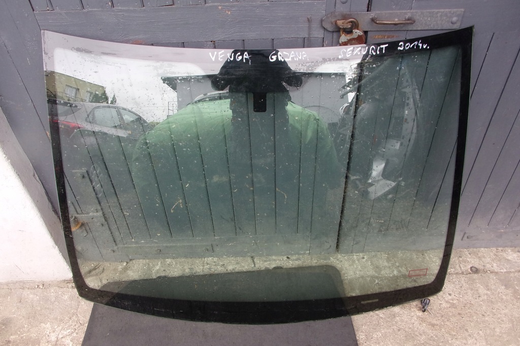 фото №1, Стекло перед подогрев securit 2014r. kia venga 2010-