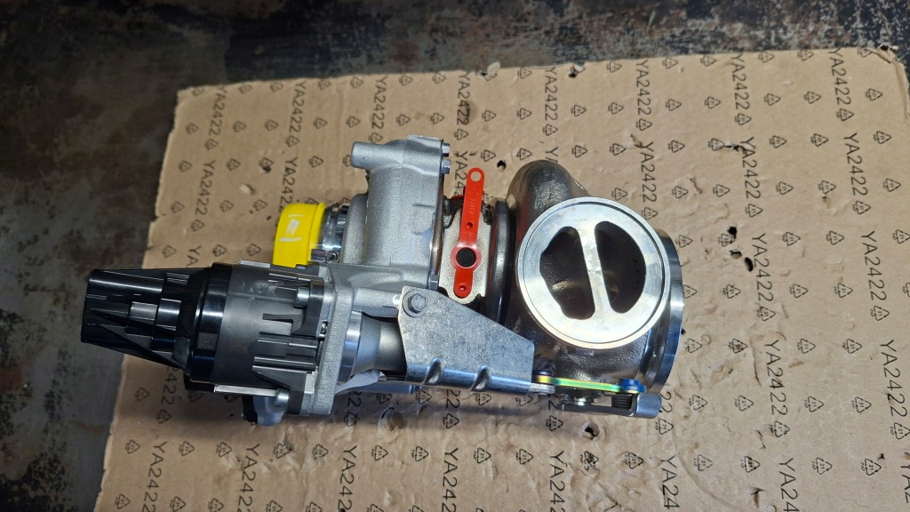 Купити Турбонагнітач турбіна bmw x5 m x6 nowa 8747744