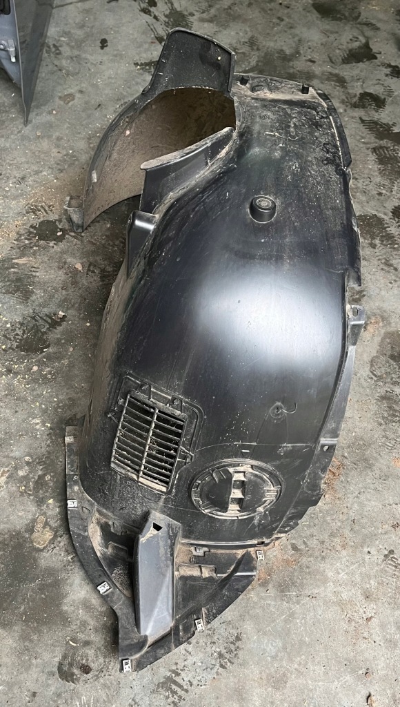 Купити Vw caddy 2k7 підкрилок перед ліва