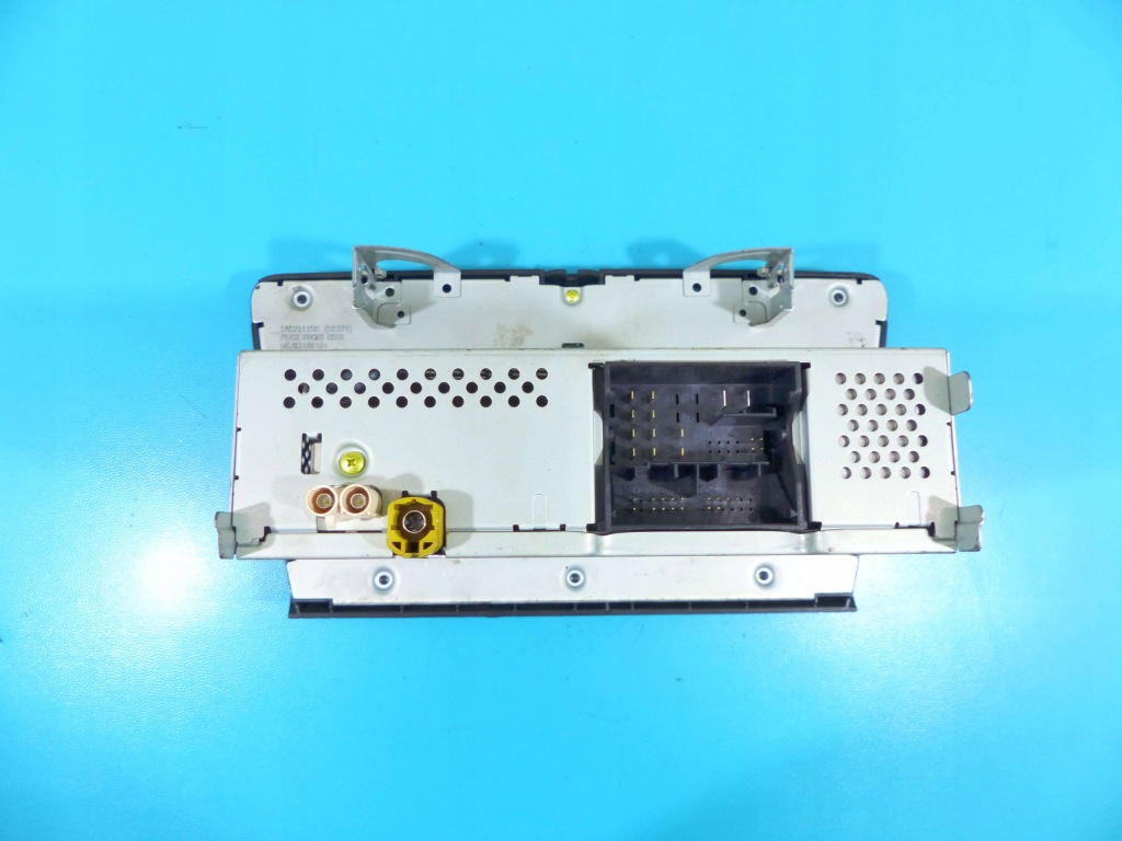 фото №8, Радио заводской skoda octavia iii 5e0035867a