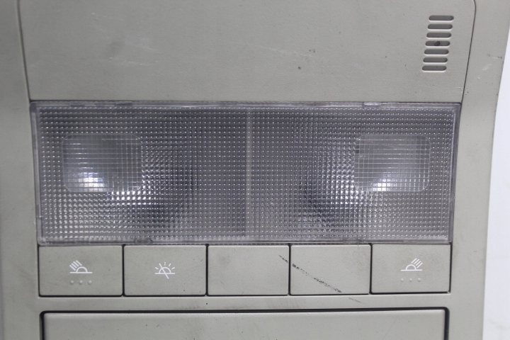 фото №4, Освещение кабины перед chevrolet captiva i