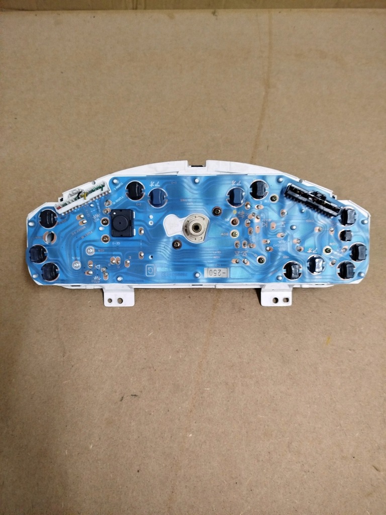 фото №2, Счетчик спидометр mazda 121