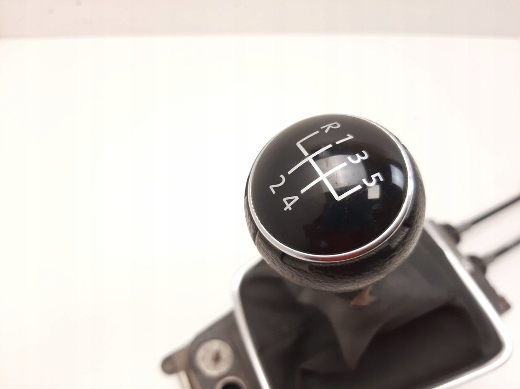 фото №11, 2006 volkswagen golf plus домкрат переключения передач 1k0711265l