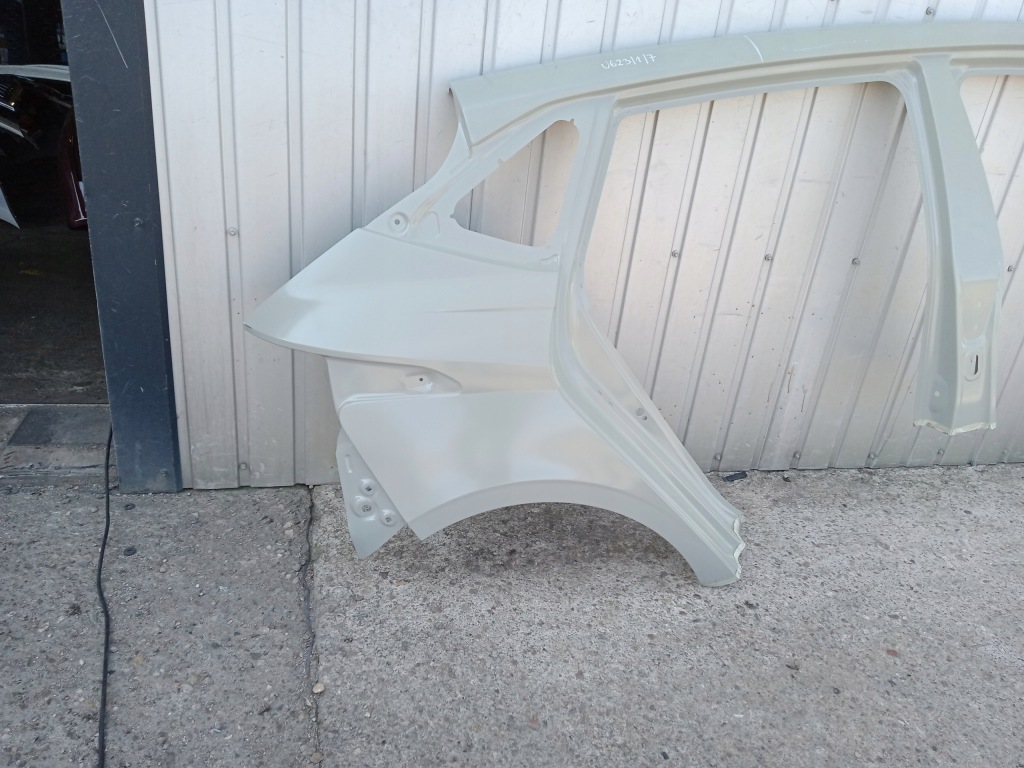 фото №11, Hyundai i20 3 iii крила правий задній 71122-q0000