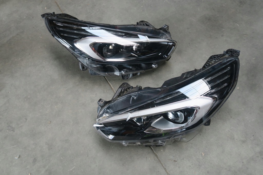 фото №1, Ford s-max mk2 galaxy mk4 лампи перед передні led