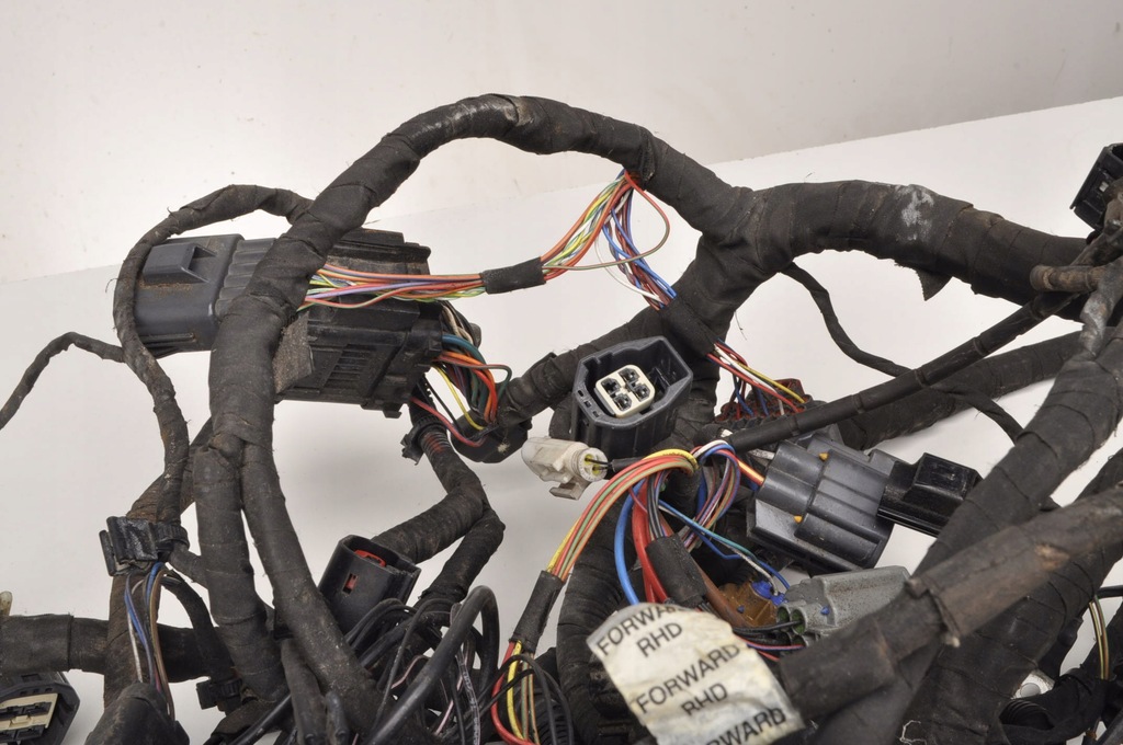 фото №10, Aston martin db9 6.0 жгут электрическая отсек двигателя 4g43-14290-ae