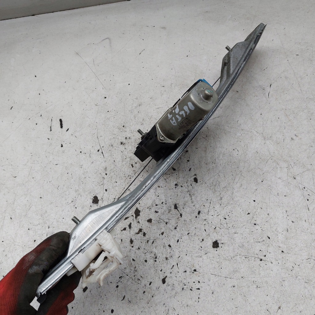 фото №10, Lancia delta підйомник скло правий задня 6pin