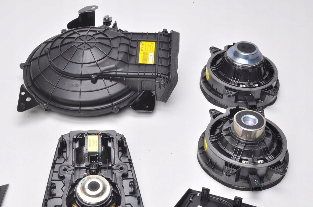 фото №6, Volvo xc60 2023 rok динаміки аудіосистема комплект динаміків bowers wilkins