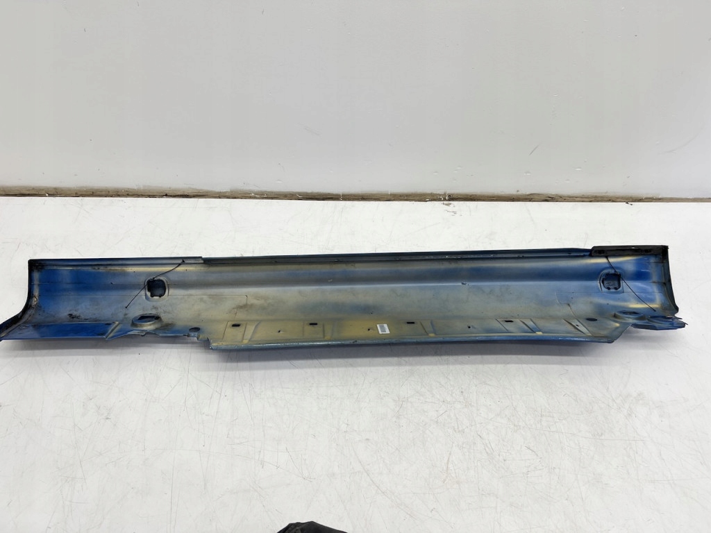 фото №4, Mercedes slk r170 lift молдинг порог правая a1706903025 372