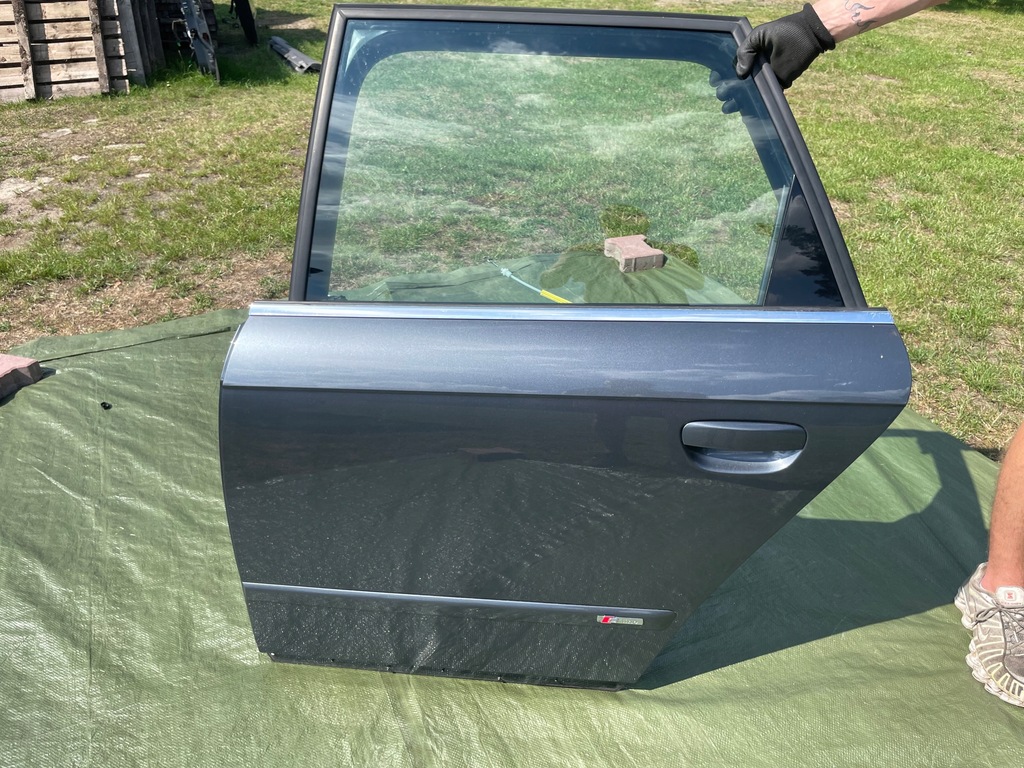 фото №1, Audi a4 b7 avant двері лівий задня задня колір lx7z