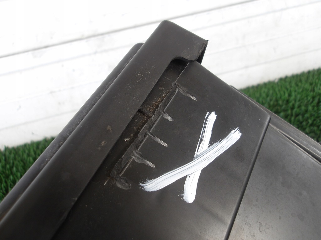 фото №5, Dacia duster i 10- корпус коробка запобіжників