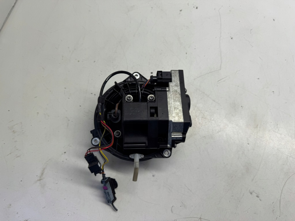 фото №5, Vw golf vii e-golf камера заднього виду 5ge827469f