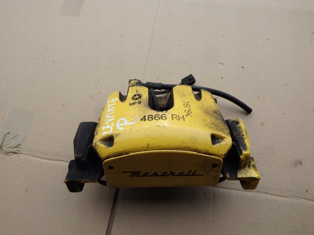 фото №1, Суппорт тормозной maserati levante 16- правый перед