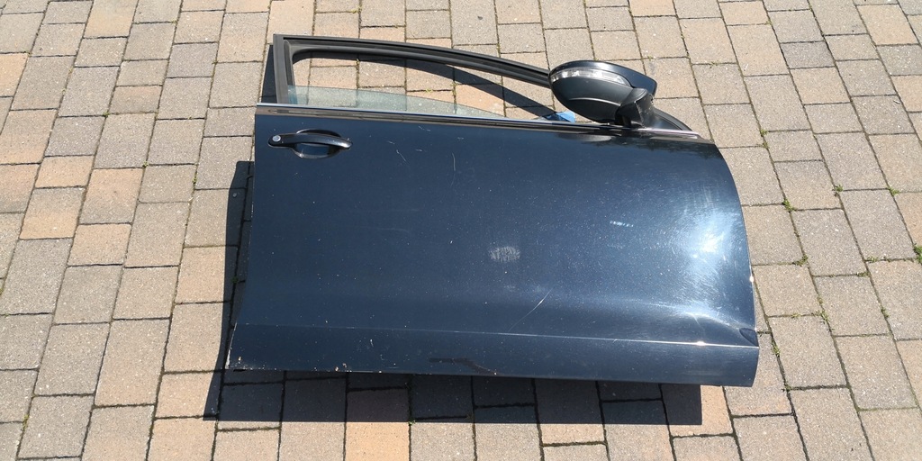 фото №1, Vw jetta 5c дверь правый перед lc9x