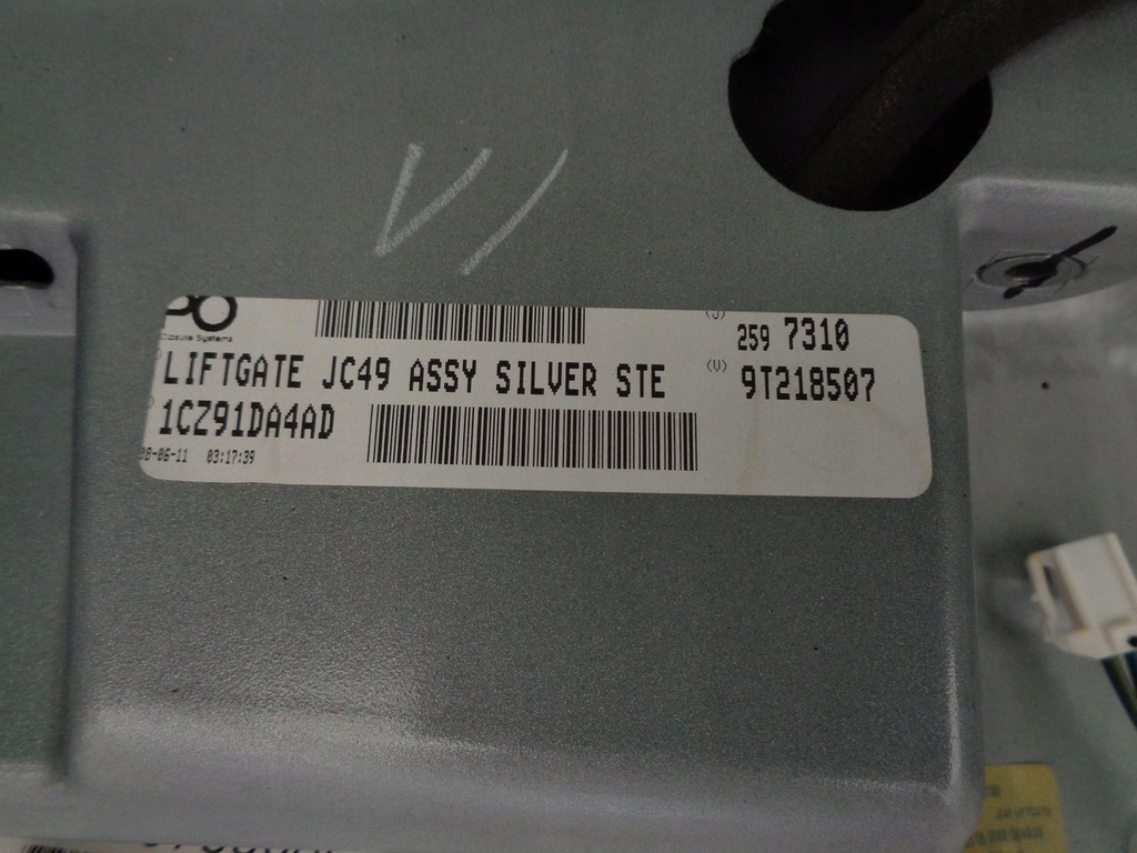 фото №15, Кришка багажника задня dodge journey 2008r. silver steel