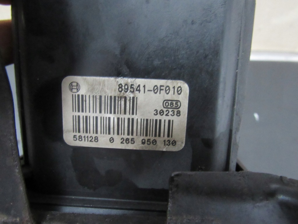 фото №5, Насос abs corolla verso ii 89541-0f010