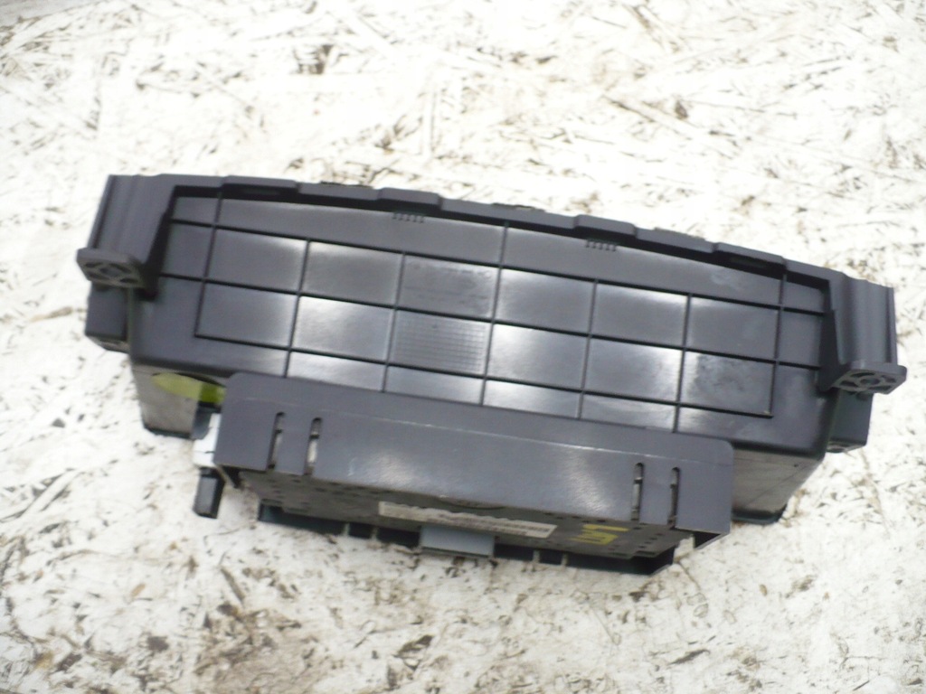 фото №7, Радіо автомобільні 8200671152 nissan renault latitude