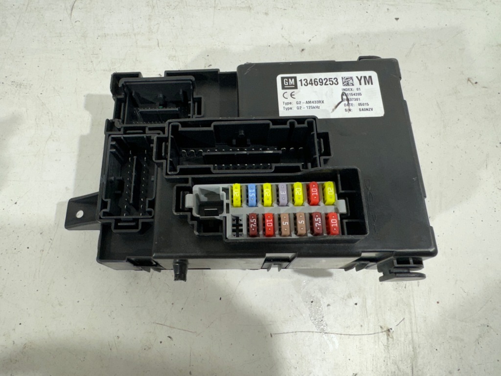 Купить Opel meriva b 2 2 модуль комфорта предохранители bcm bsi 13469253 ym