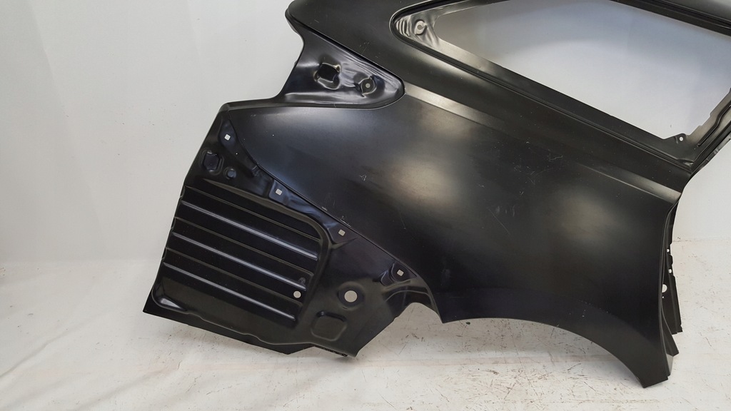 фото №7, Toyota auris 2 ii крила задня правий kombi 12-18r