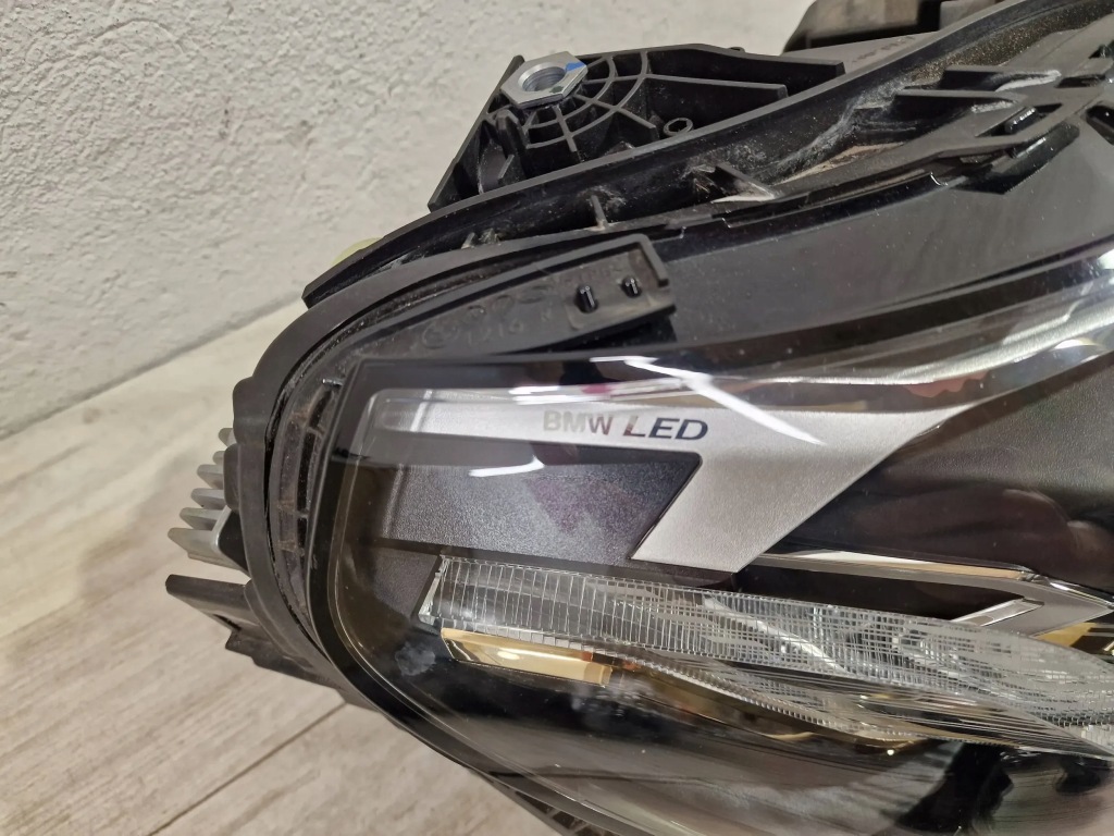 фото №3, Лампа led адаптивный bmw 2 g42 5a320f4