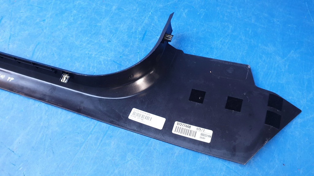 фото №16, Порог накладка порог правая chevrolet corvette c6 2010r czarna lub beż