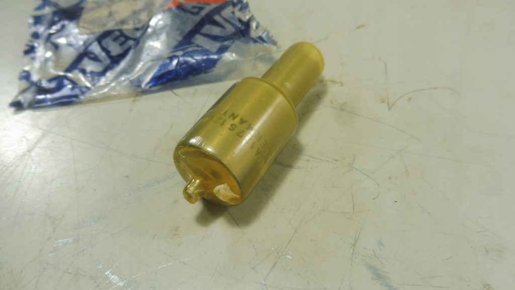 Наконечник впрыска dlla137s1208 bosch iveco с Разборки