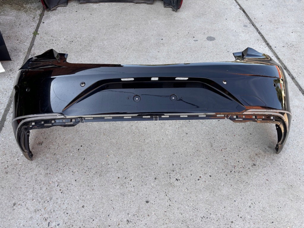 Купить Бампер задний задняя opel insignia b 2 hb 551004542