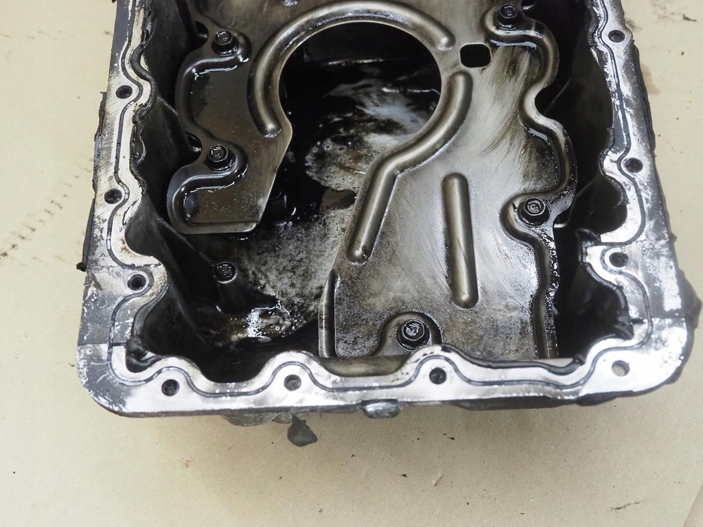 фото №12, Hyundai i20 i 2008- 1.4 d4fc піддон масляна