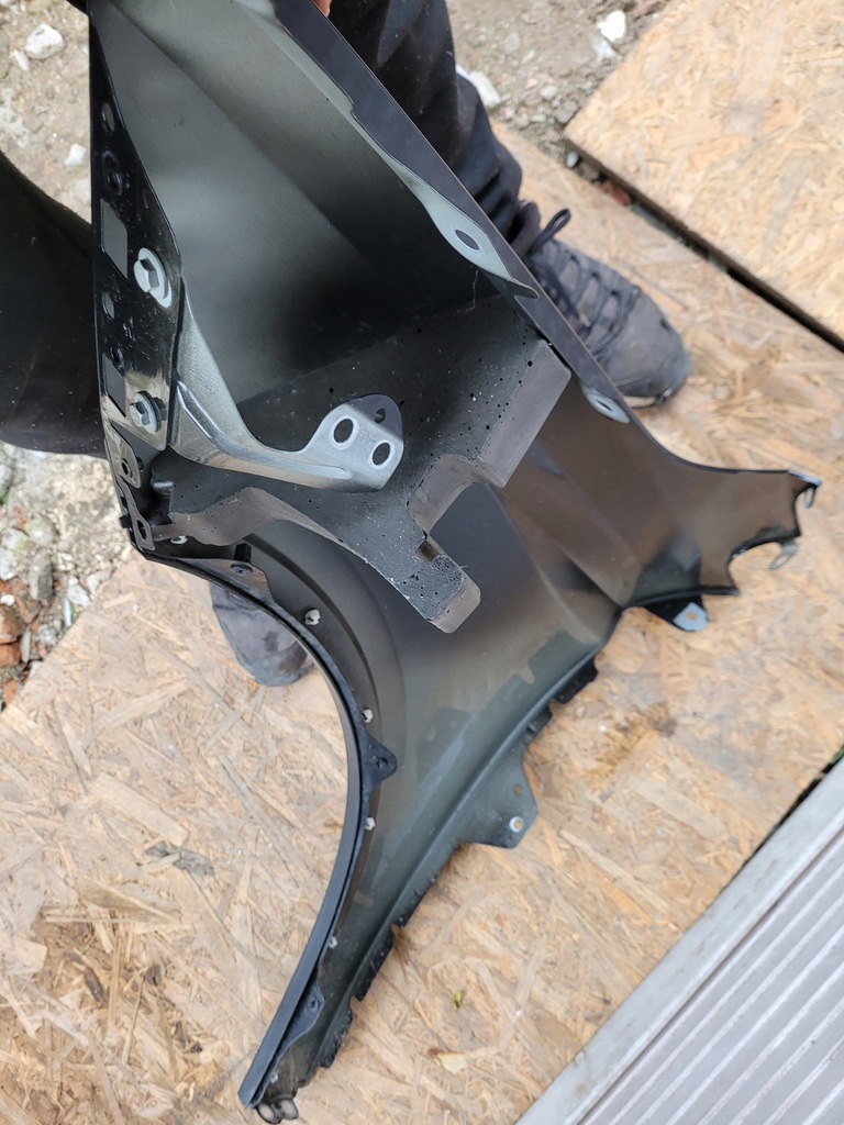 фото №10, Крыло передний перед правый seat arona ly9t