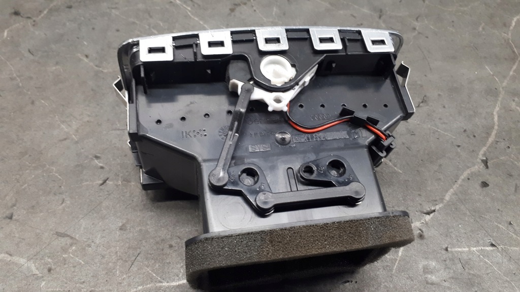 фото №8, 4f0819203c решітка обдув задня audi a6 c6