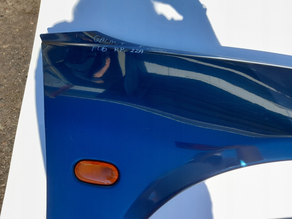 фото №11, Mitsubishi galant viii крыло правый перед f06