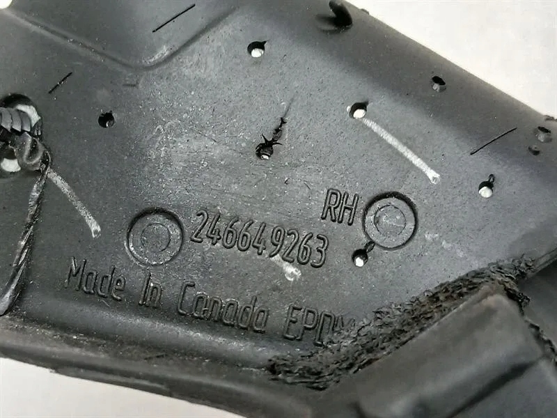 Прокладка двері chevrolet corvette c7 grand sport 246649263 ущільнювачі двері Зі Шроту