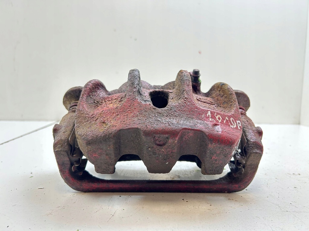 фото №4, 2012 land rover range rover evoque l538 суппорт тормозной передний cnycar