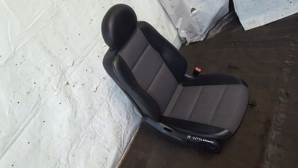 фото №11, Сиденье сиденья комплект mercedes w203 1,8