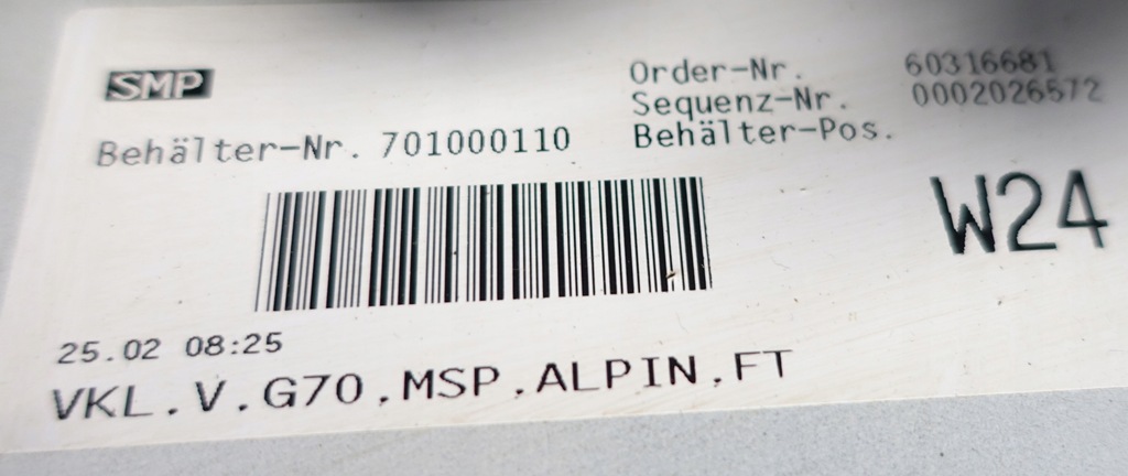 фото №16, Bmw 7 g70 m-pakiet 2022- pod 6 датчиков pdc бампер передний перед