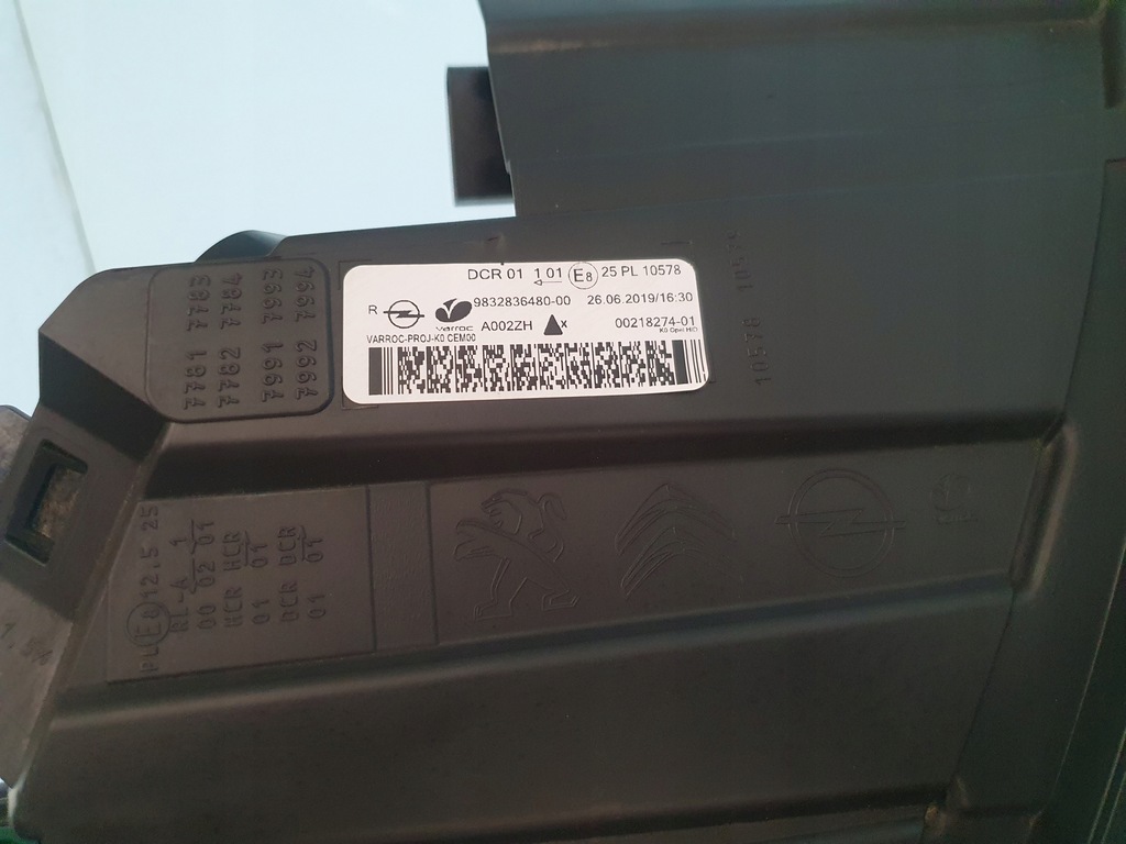 фото №10, Лампа opel zafira life vivaro c iii правая перед