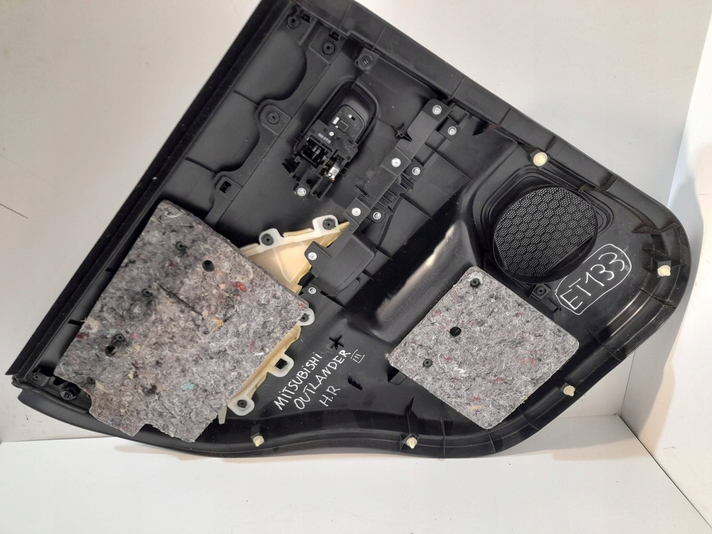 фото №10, Mitsubishi outlander iii обшивка двері задній правий k04-4amc-g4b45x et133