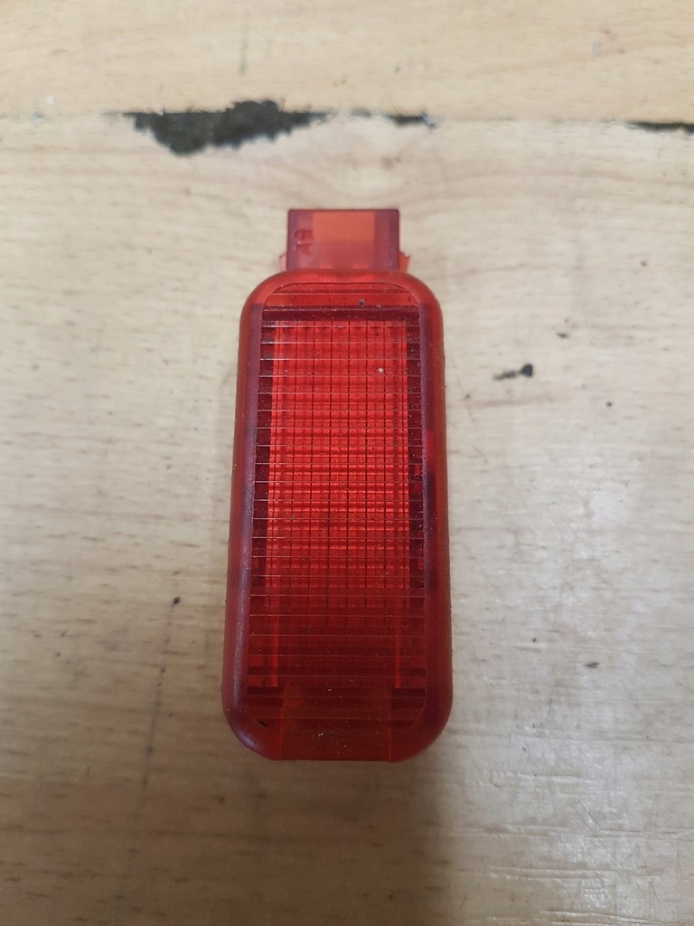 фото №7, Лампа обшивка дверь audi a6 c5