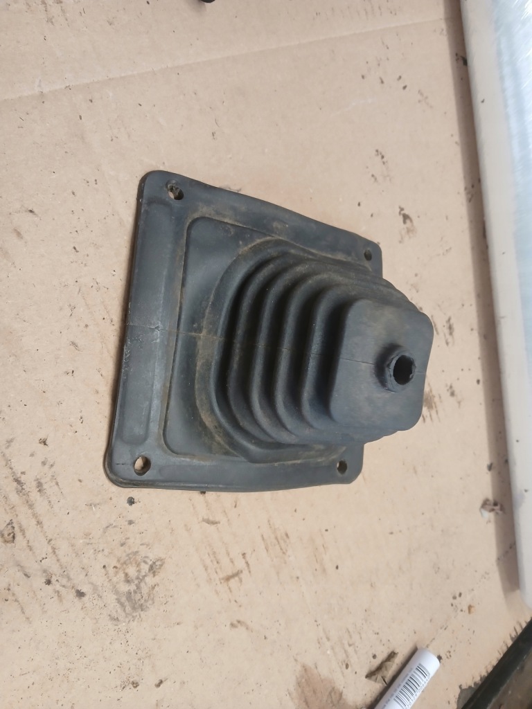 фото №1, Suzuki samurai пневмоподушка редуктор / чехол