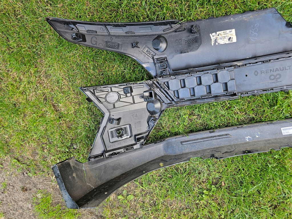 фото №13, Бампер перед renault megane v e-tech