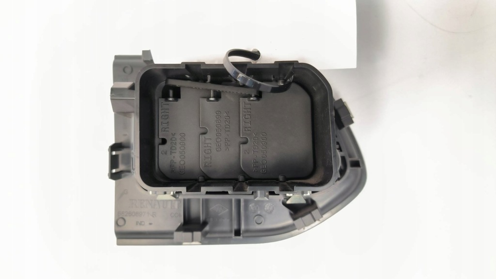 фото №5, Решётка обдув 682608971r renault master iii