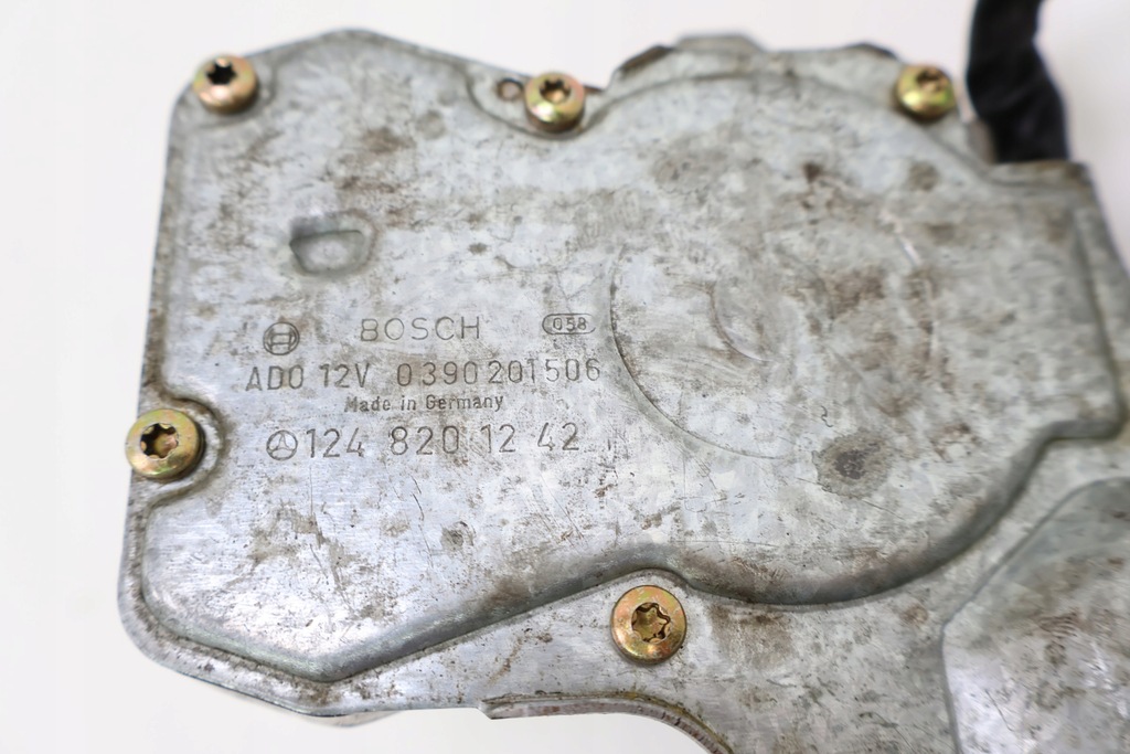 фото №7, Mercedes-benz w124 kombi моторчик дворники задняя 1248201242