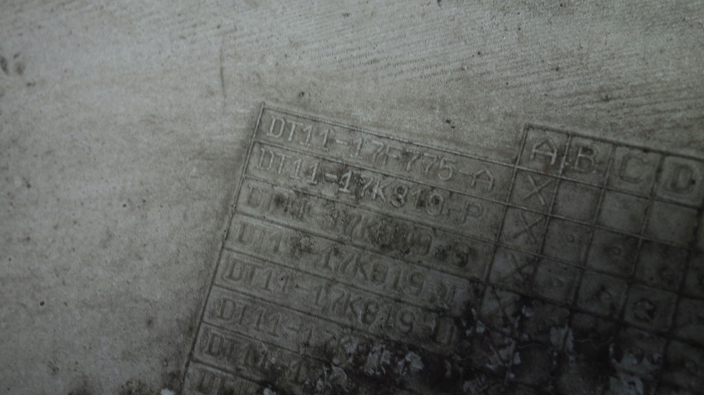 фото №10, Бампер перед передній ford tourneo connect mk2 13-