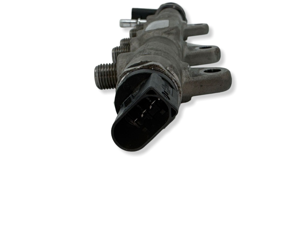 Купить Bmw 5 f10 f11 2014 шланг топливный