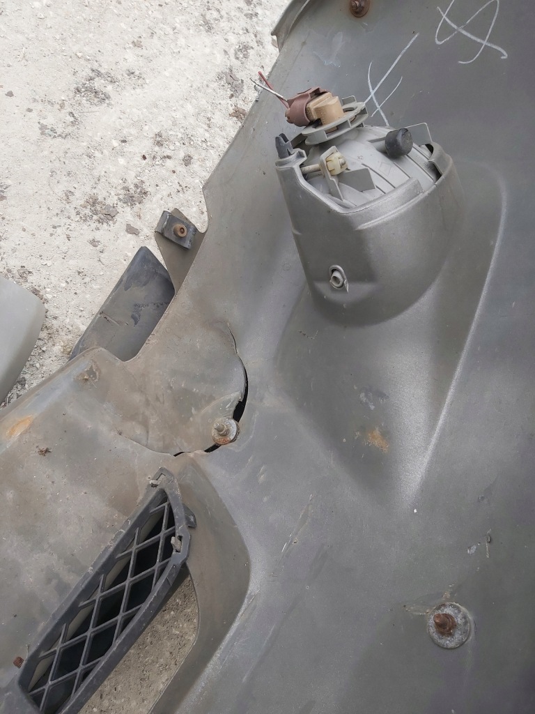 фото №8, Toyota rav4 ii kompletny перед бампер капот решётка радиатора